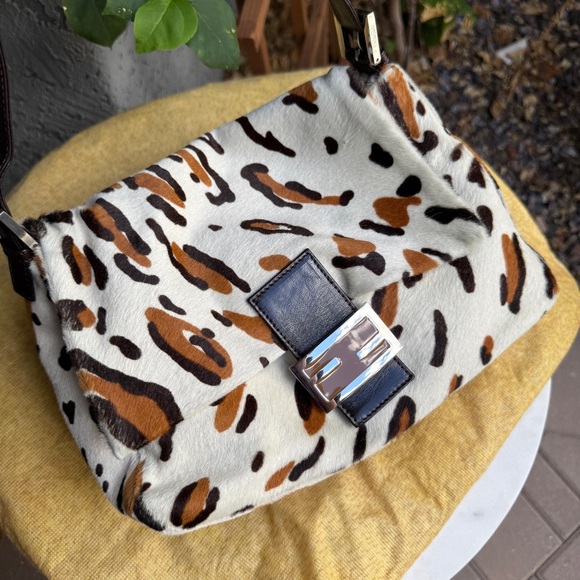 Fendi Vintage Leopard Ponyhair Mama Baguette Shoulder Bag - Picture 2 of 16